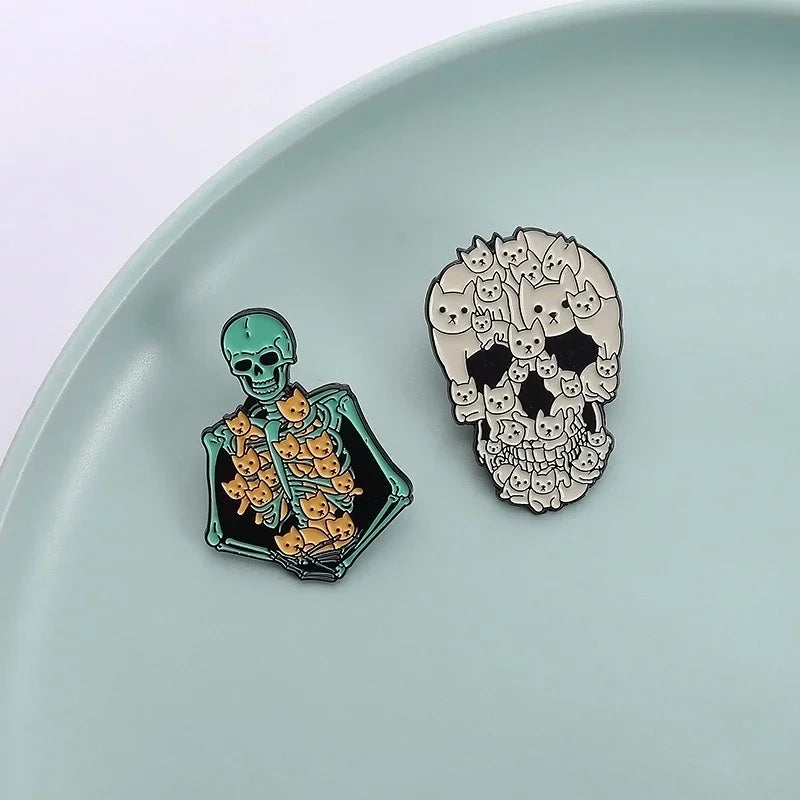 Skeleton Kitten Combination Enamel Pins Halloween Creepy Skull Cats Brooches Backpack Lapel Badge Punk Jewelry Gifts for Friends