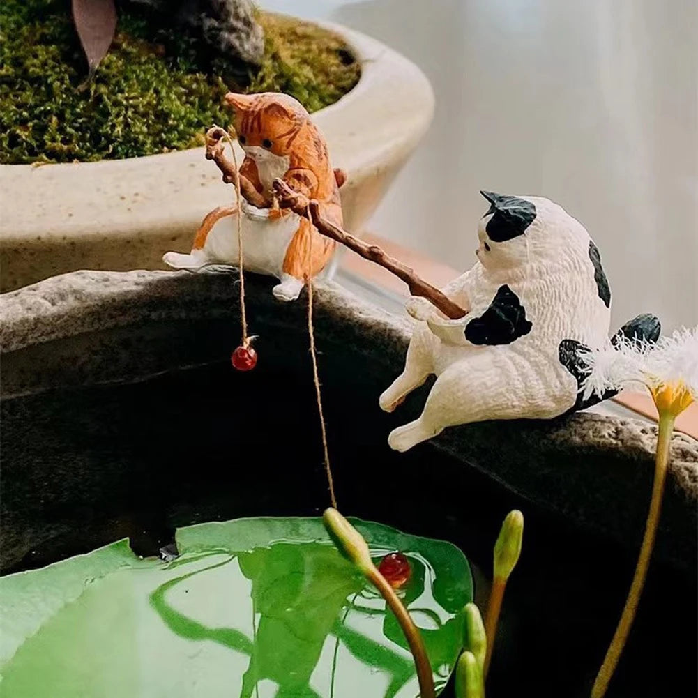 7PCS Cute Fishing Cats Ornament Mini Cat Sitting Figurines Cartoon Fish Landscaping Fish Tank Miniatures Home Decoration Crafts
